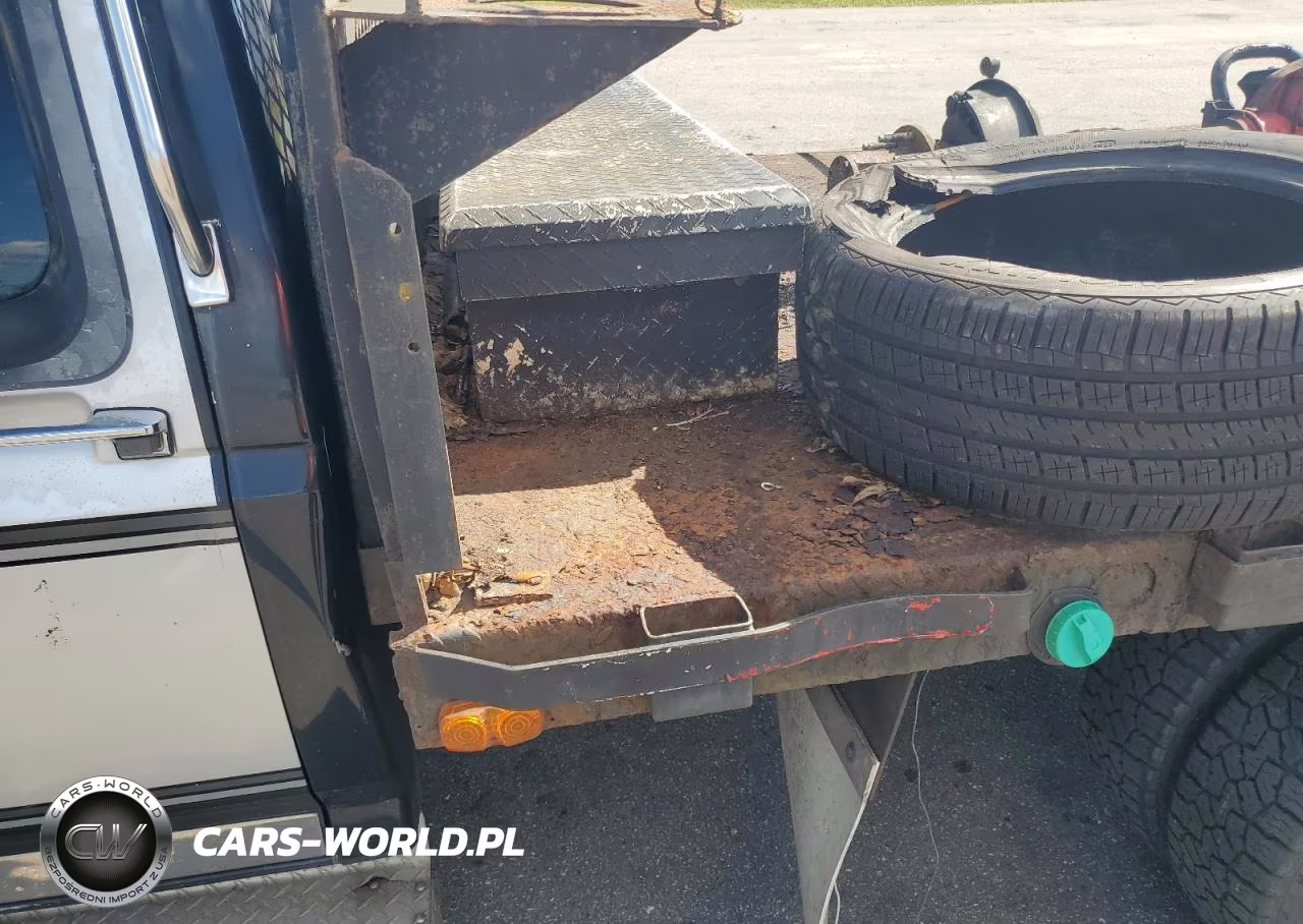 1996 Ford F350 VIN:1FTJW35F3TEA71086 - 12