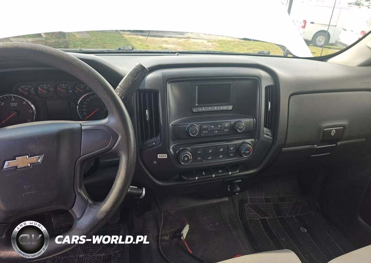2016 Chevrolet Silverado C1500 VIN:1GCRCNEC4GZ223842 - 9