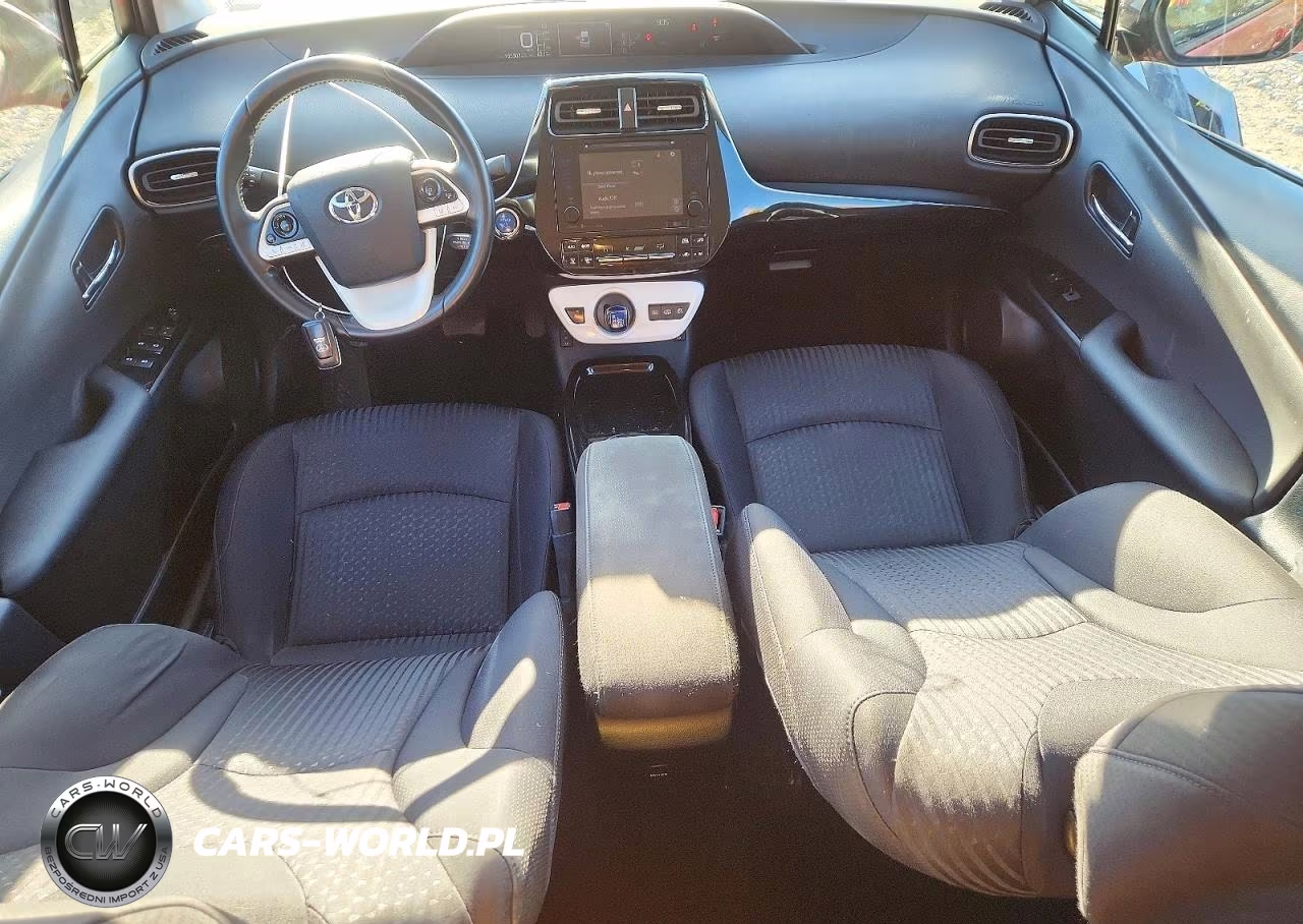 2017 Toyota Prius Prime Plus VIN:JTDKARFPXH3064460 - 8