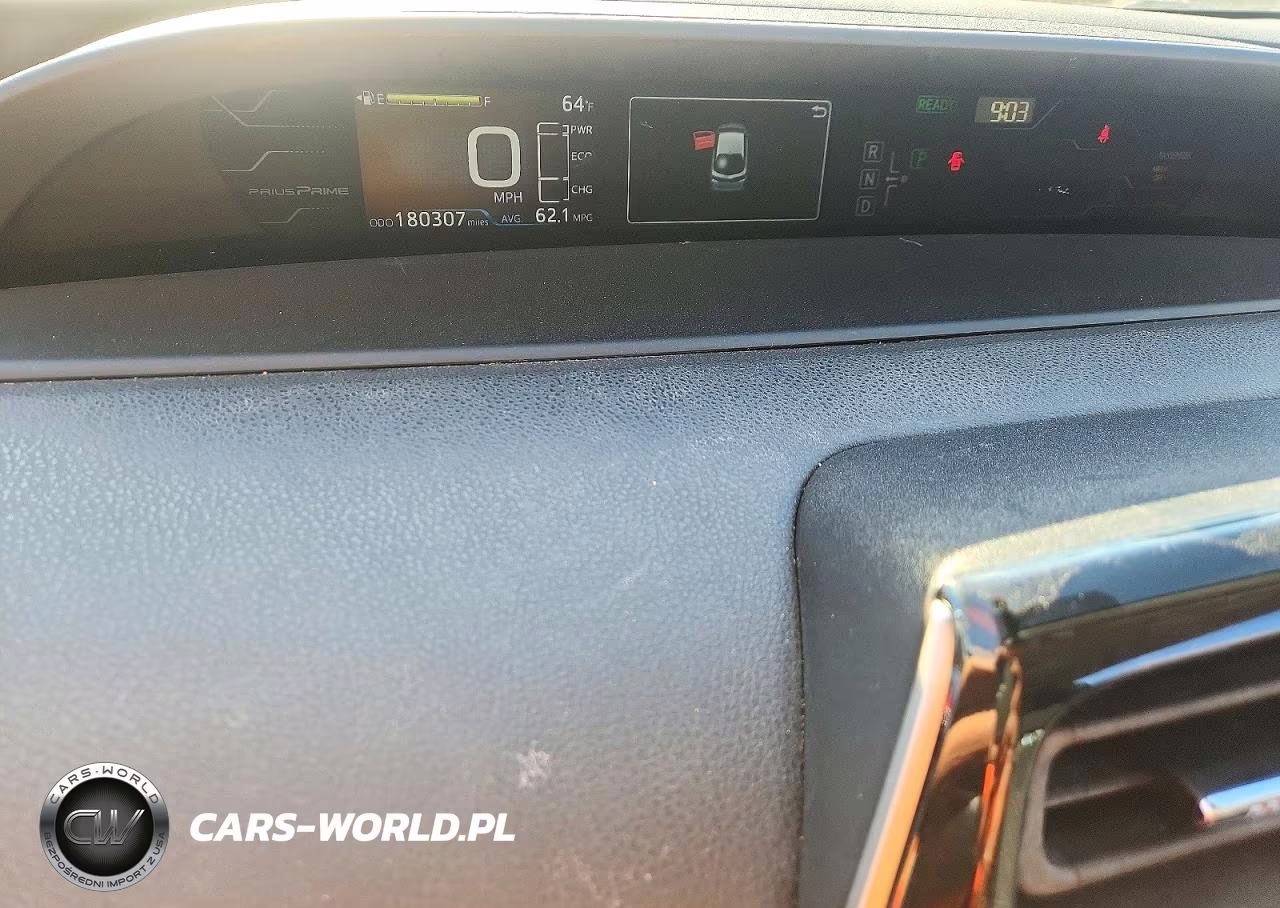 2017 Toyota Prius Prime Plus VIN:JTDKARFPXH3064460 - 9