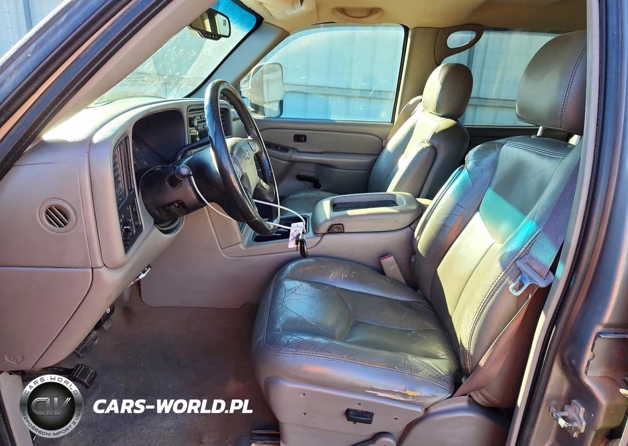 2006 Chevrolet Silverado C2500 Heavy Duty VIN:1GCHC23U06F190313 - 7