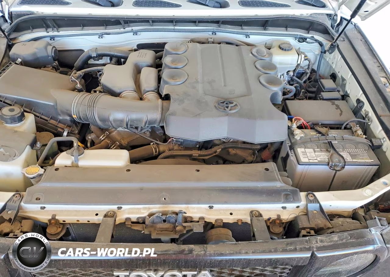 2014 Toyota Fj Cruiser Base VIN:JTEBU4BF0EK181095 - 11