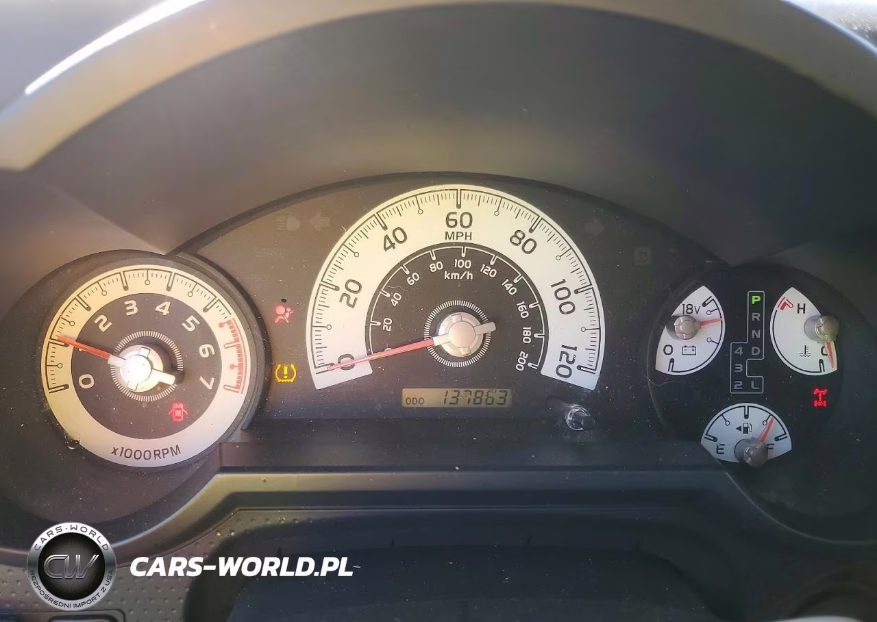 2014 Toyota Fj Cruiser Base VIN:JTEBU4BF0EK181095 - 9