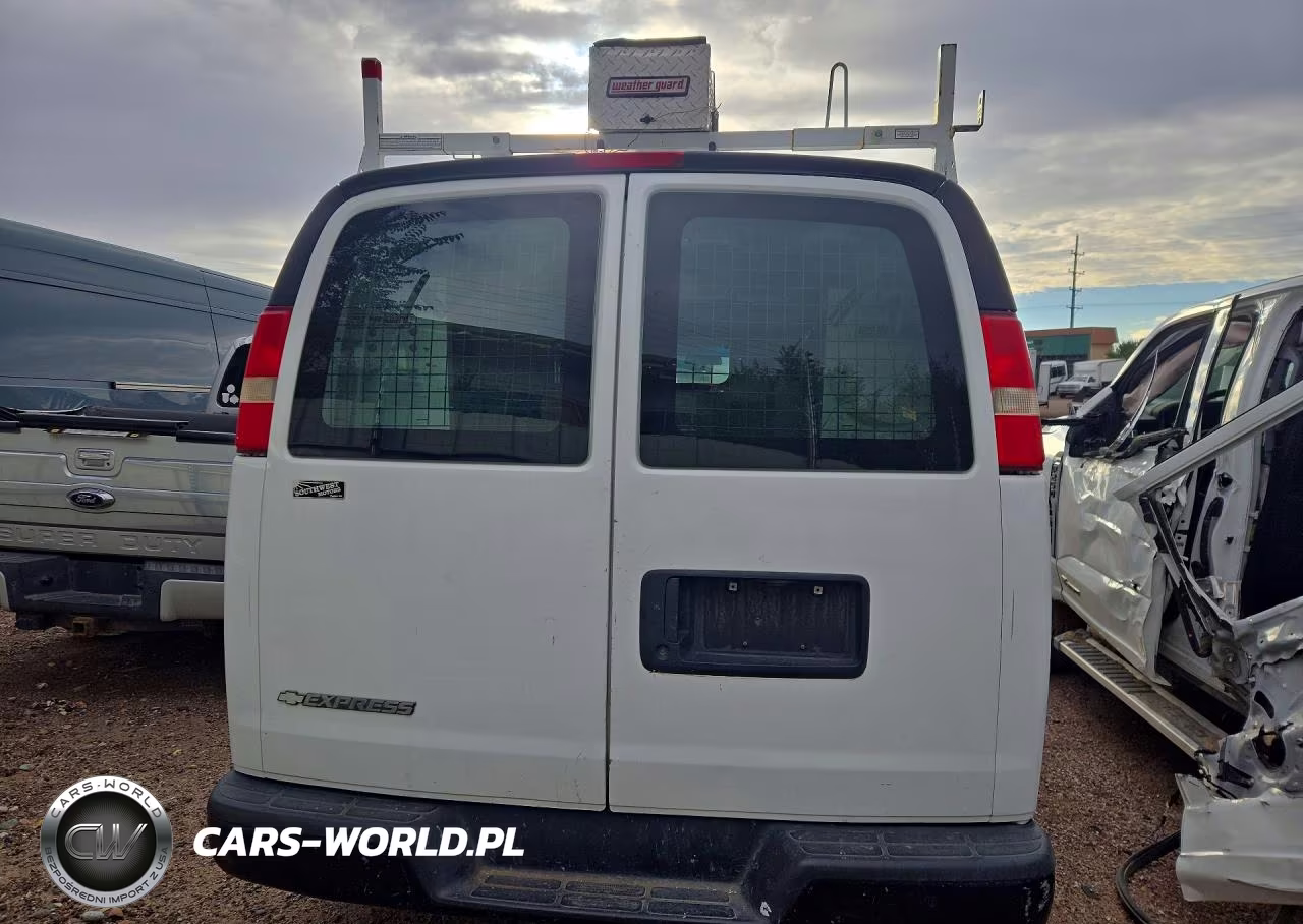 2009 Chevrolet Express G2500 VIN:1GCGG25C291123735 - 6
