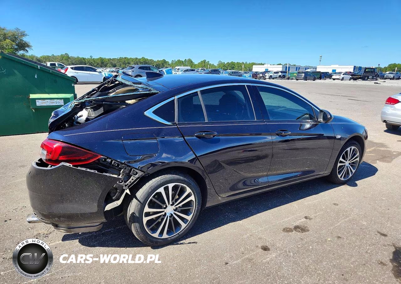 2018 Buick Regal Essence VIN:W04GP6SX0J1170579 - 3