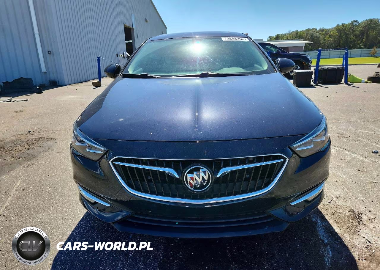 2018 Buick Regal Essence VIN:W04GP6SX0J1170579 - 5