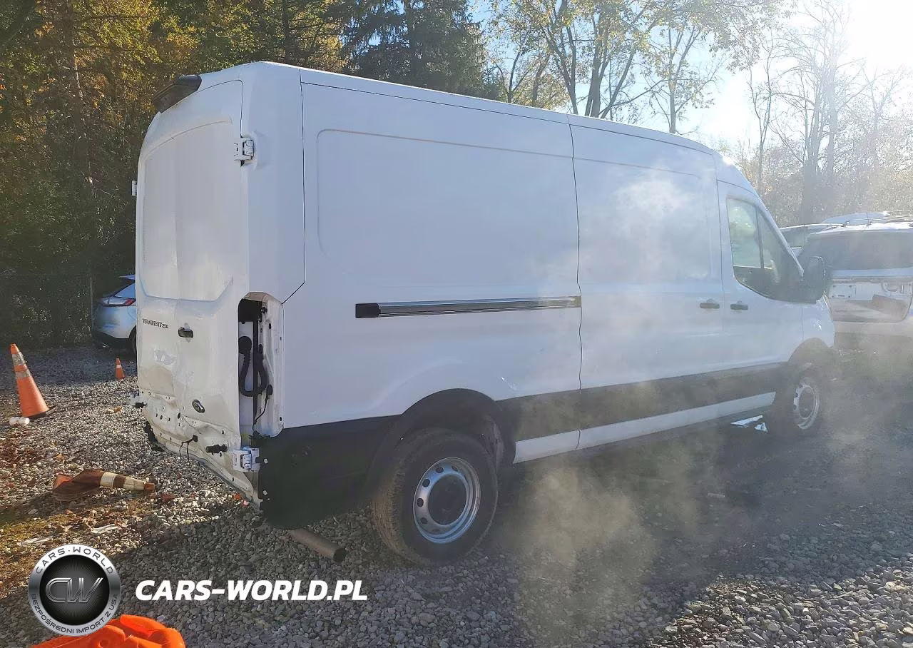 2023 Ford Transit T-250 Delivery Van VIN:1FTBR1C80PKB89169 - 3