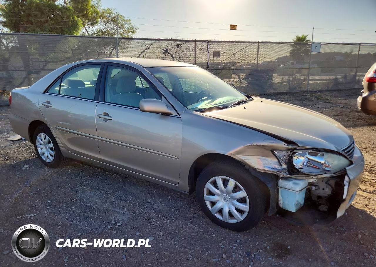 2005 Toyota Camry Le VIN:4T1BE32K05U416720 - 4