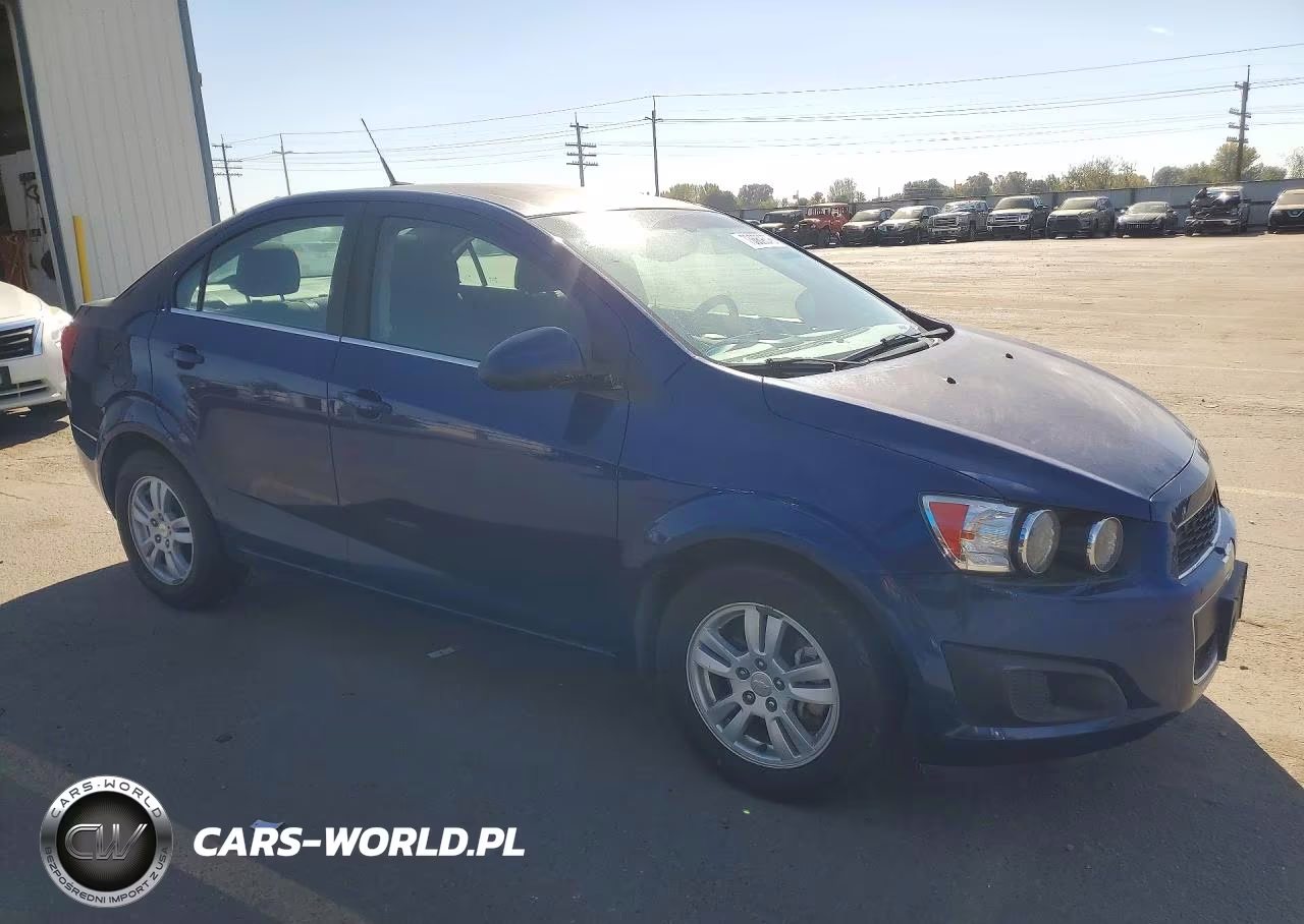 2014 Chevrolet Sonic Lt VIN:1G1JC5SH8E4153858 - 4