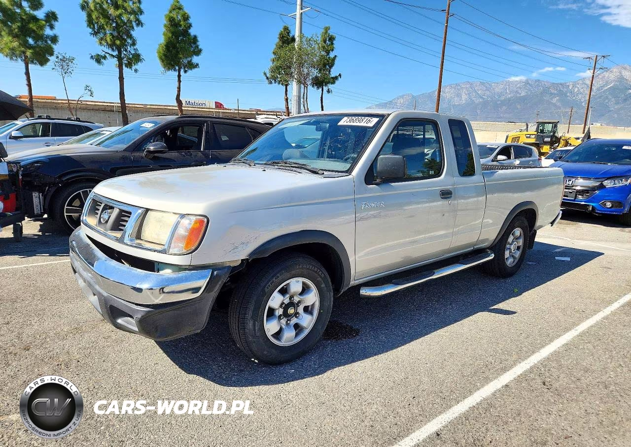 1999 Nissan Frontier Xe