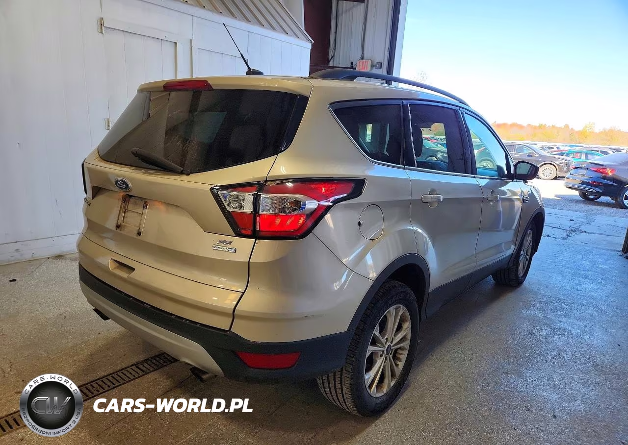 2017 Ford Escape Se VIN:1FMCU9GD0HUE13972 - 3