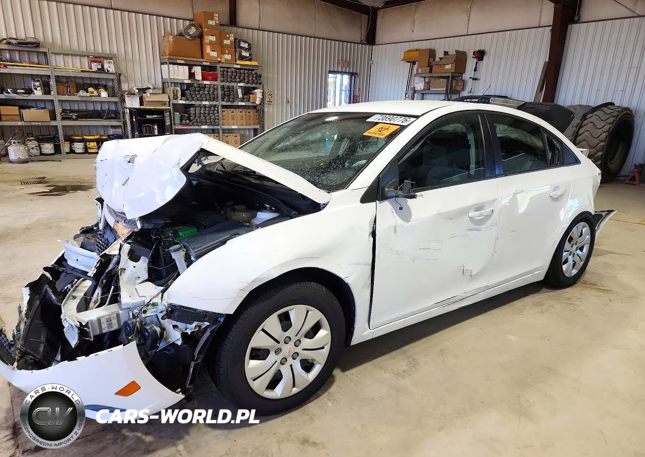 2013 Chevrolet Cruze Ls VIN:1G1PA5SG5D7212790 - 1
