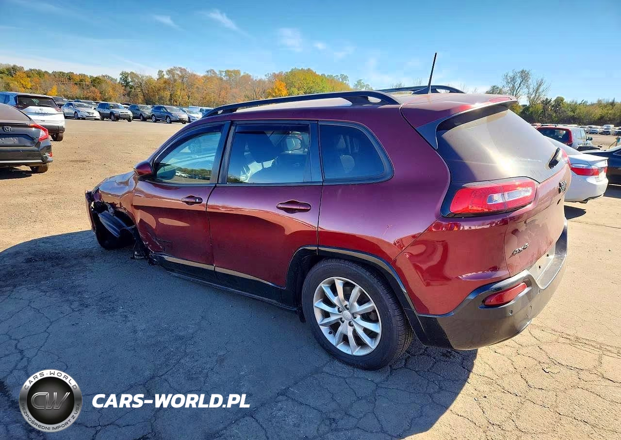 2018 Jeep Cherokee Latitude VIN:1C4PJMCB1JD603873 - 2