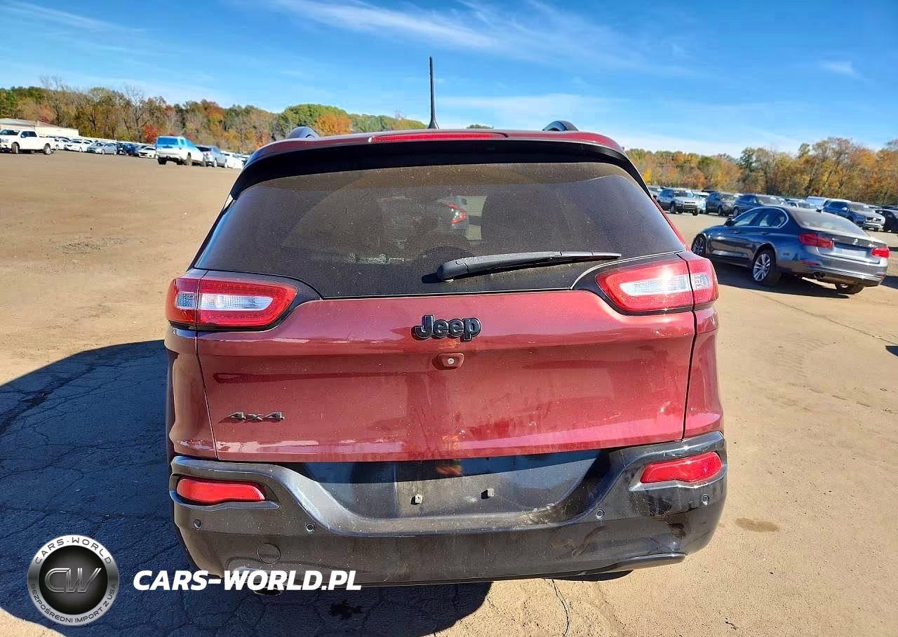 2018 Jeep Cherokee Latitude VIN:1C4PJMCB1JD603873 - 6