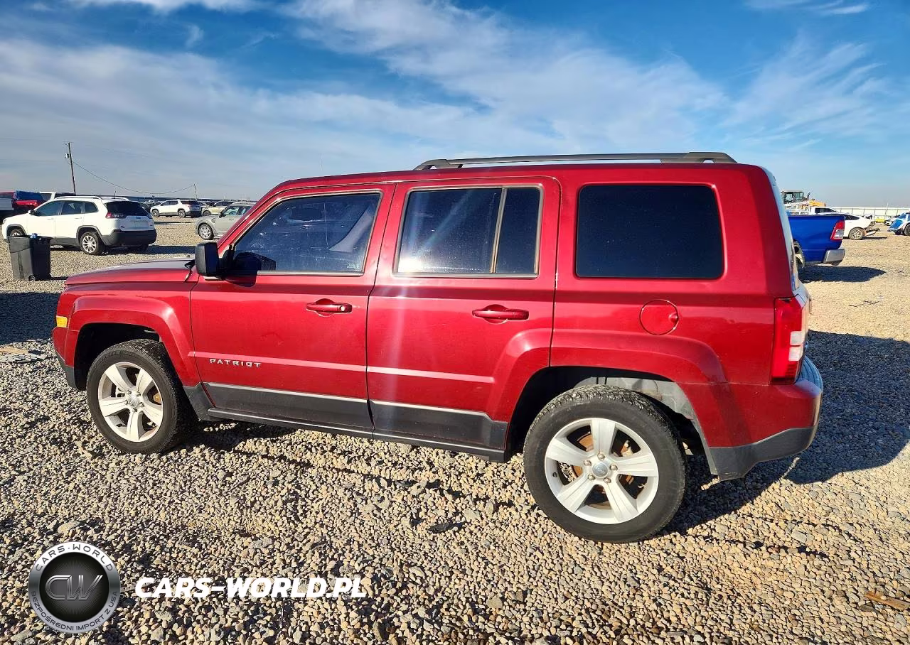 2016 Jeep Patriot Latitude VIN:1C4NJRFB6GD616689 - 2