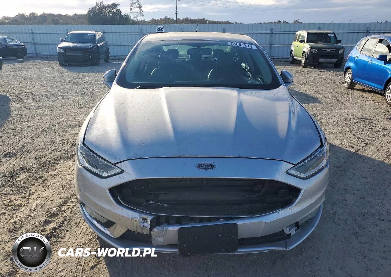 2017 Ford Fusion Se Phev VIN:3FA6P0PU2HR306763 - 5