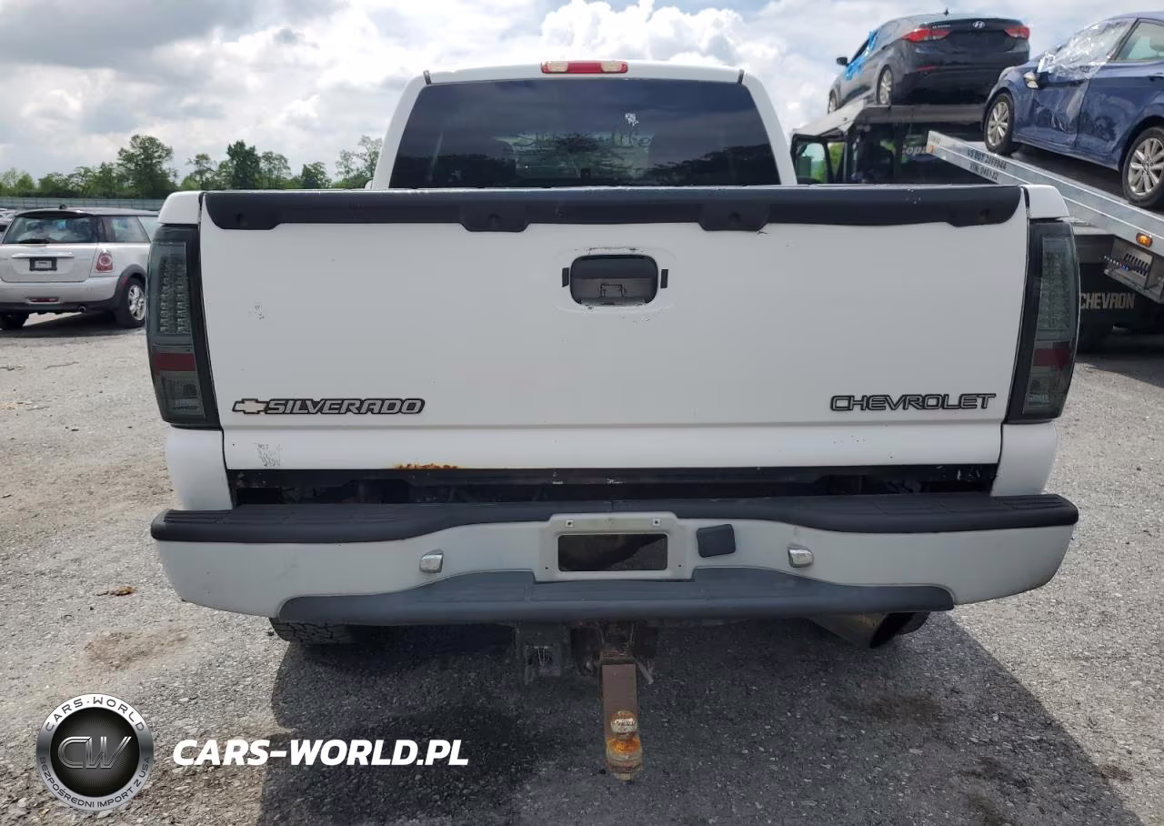 2003 Chevrolet Silverado K2500 Heavy Duty VIN:1GCHK29123E175992 - 6