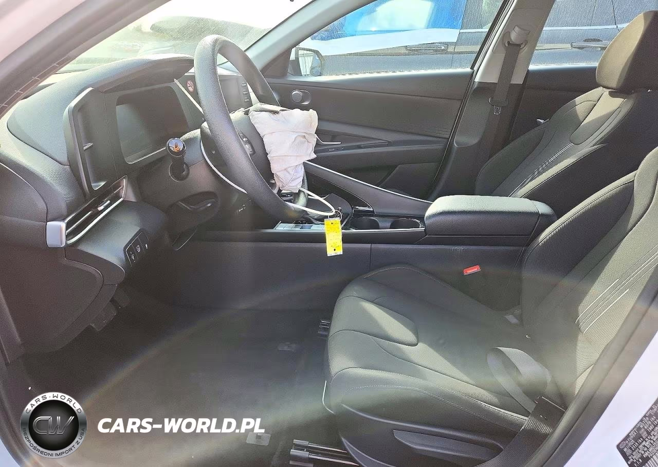 2025 Hyundai Elantra Hybrid Blue VIN:KMHLM4DJ5SU167439 - 7