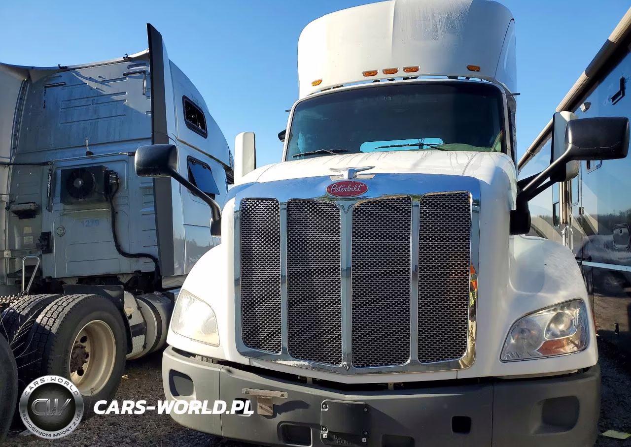 2018 Peterbilt 579 - Semi Truck VIN:1XPBA48X2JD478394 - 5
