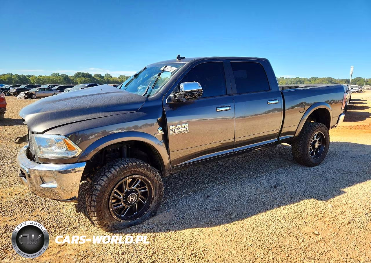 2017 Ram 2500 Laramie VIN:3C6UR5FL1HG620800 - 1