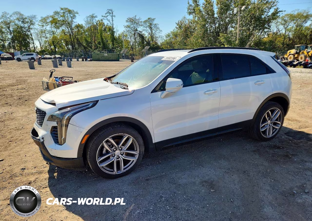 2019 Cadillac Xt4 Sport VIN:1GYFZFR48KF211644 - 1
