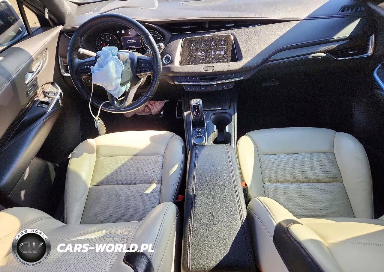 2019 Cadillac Xt4 Sport VIN:1GYFZFR48KF211644 - 8