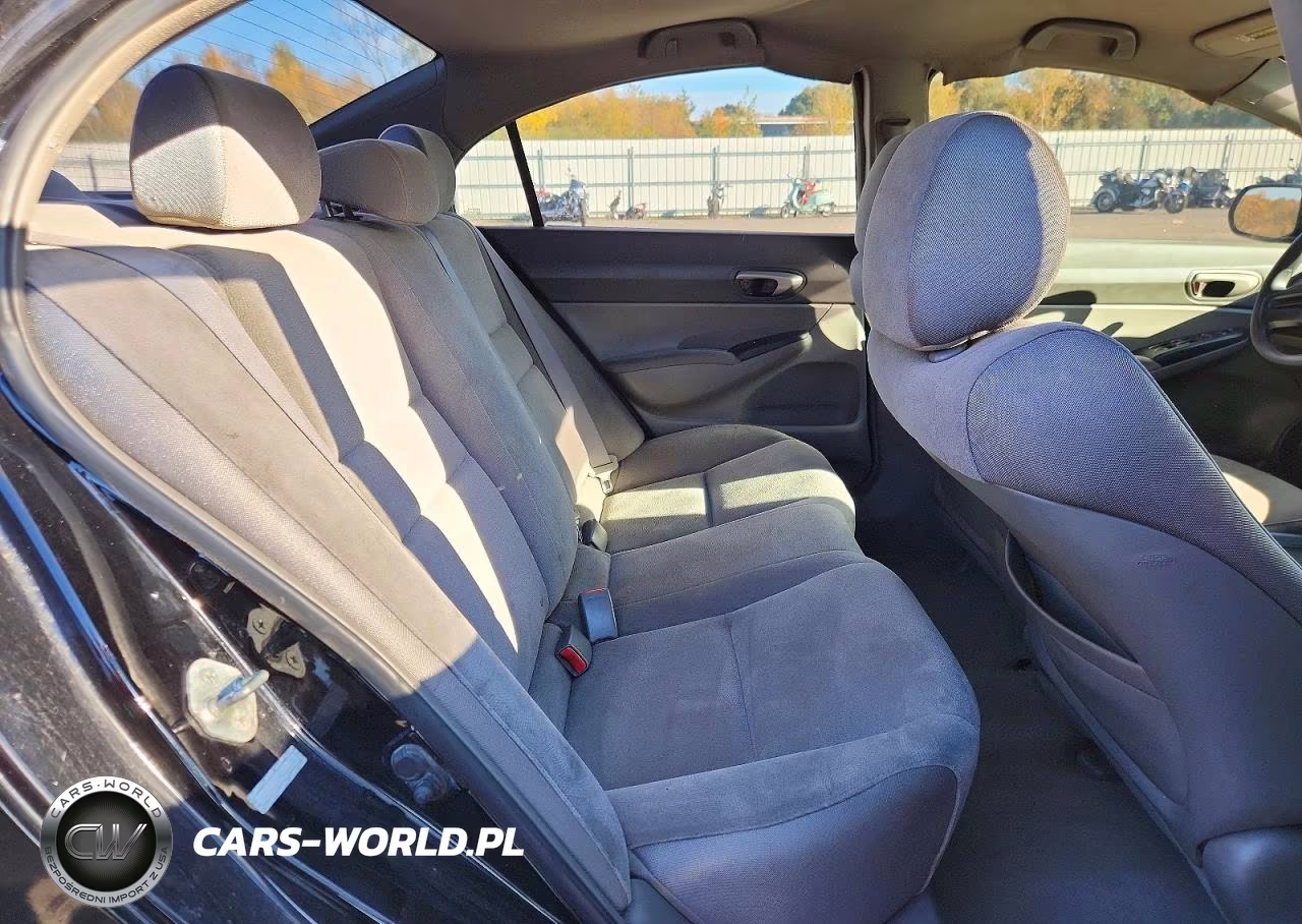 2007 Honda Civic Lx VIN:2HGFA16597H315497 - 10