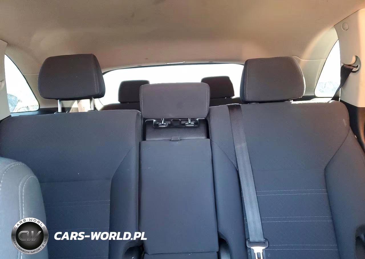2017 Kia Sorento Lx VIN:5XYPG4A31HG247320 - 10