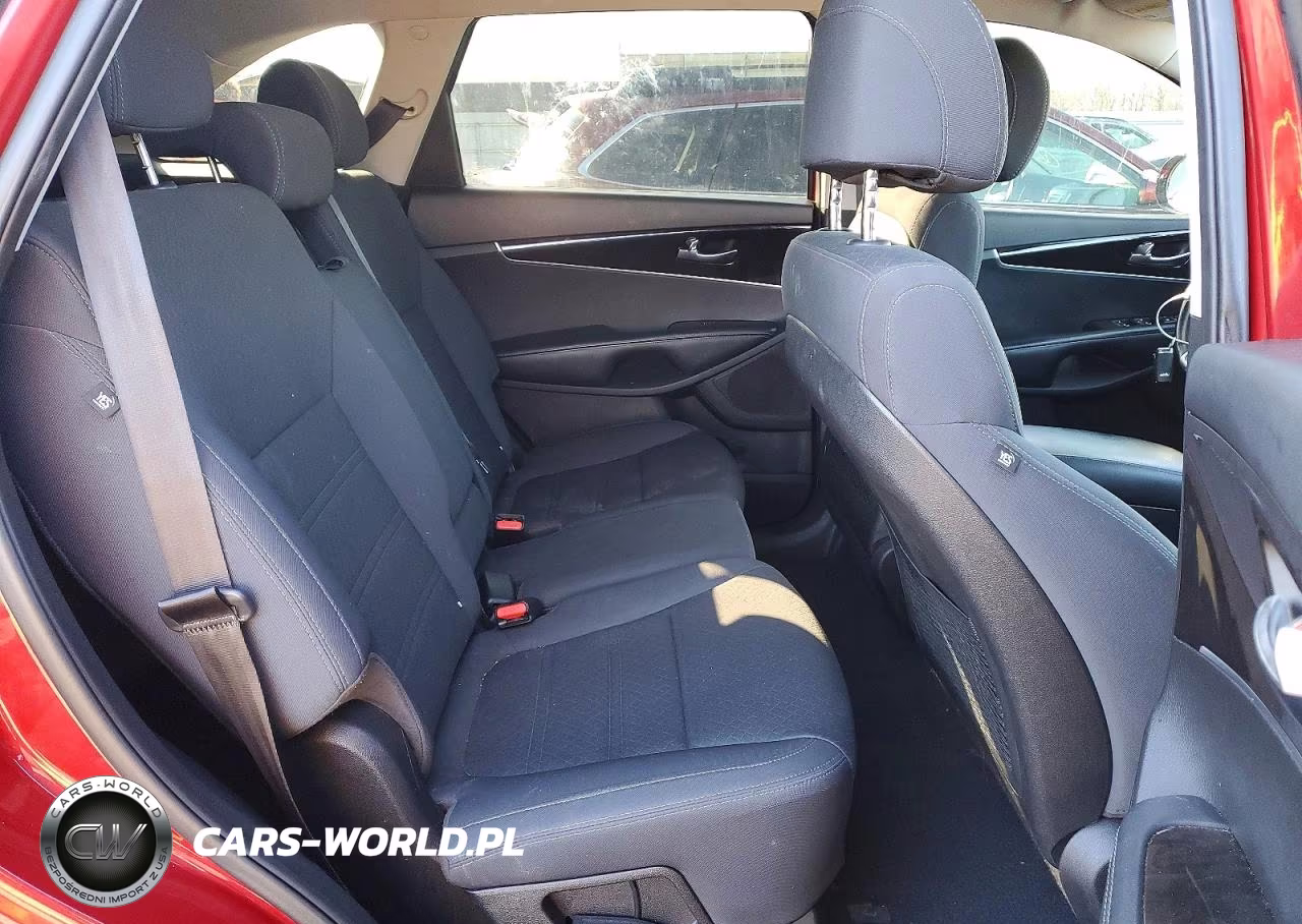 2017 Kia Sorento Lx VIN:5XYPG4A31HG247320 - 11