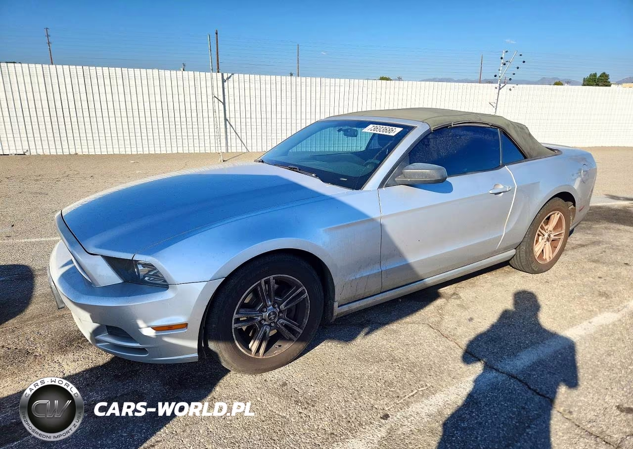 2014 Ford Mustang – zdjęcie 1 z 12