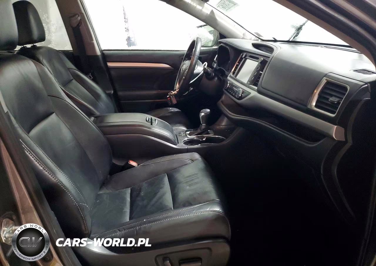 2019 Toyota Highlander Se VIN:5TDJZRFH3KS564625 - 7