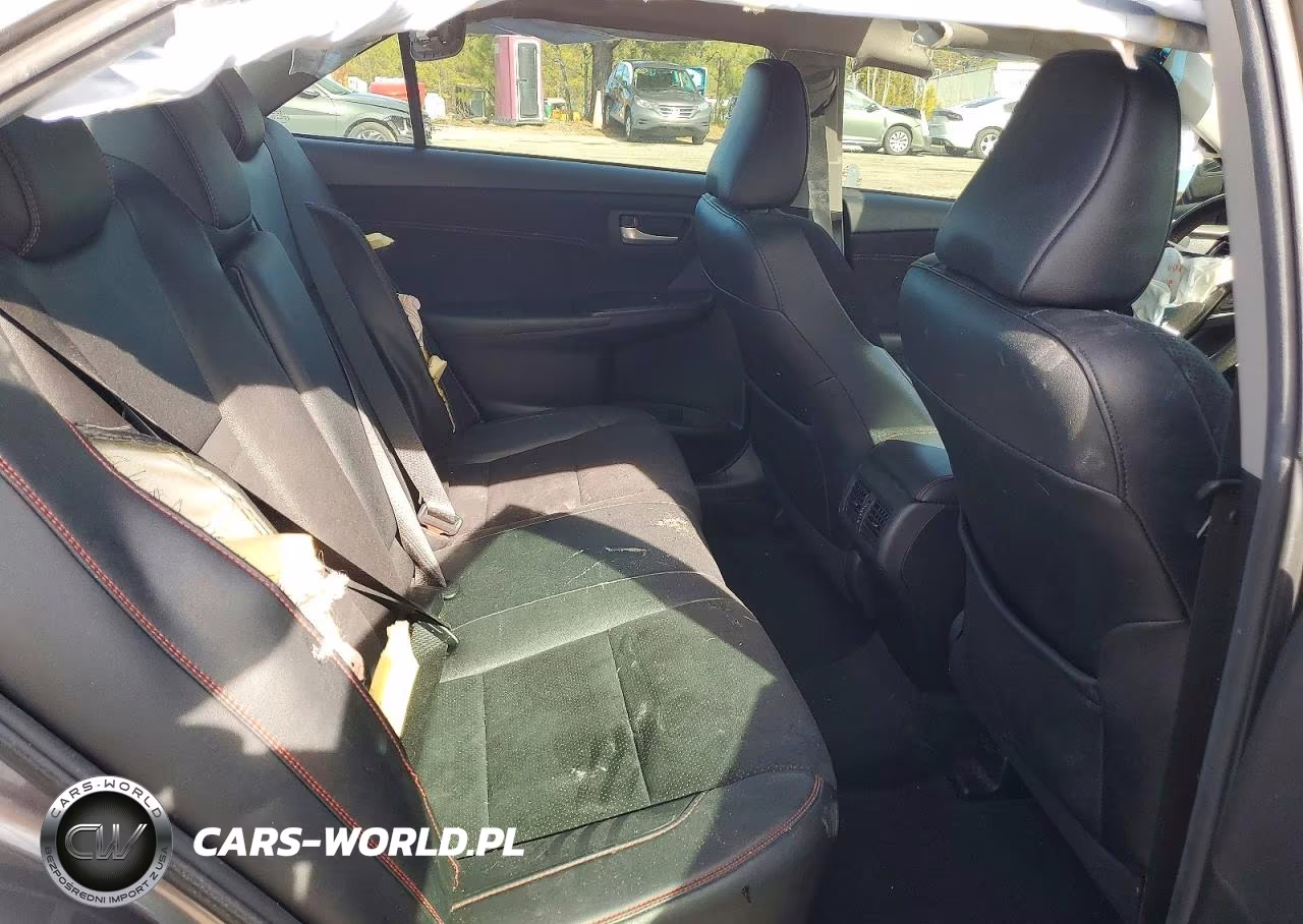 2015 Toyota Camry Xse VIN:4T1BK1FK4FU028625 - 10