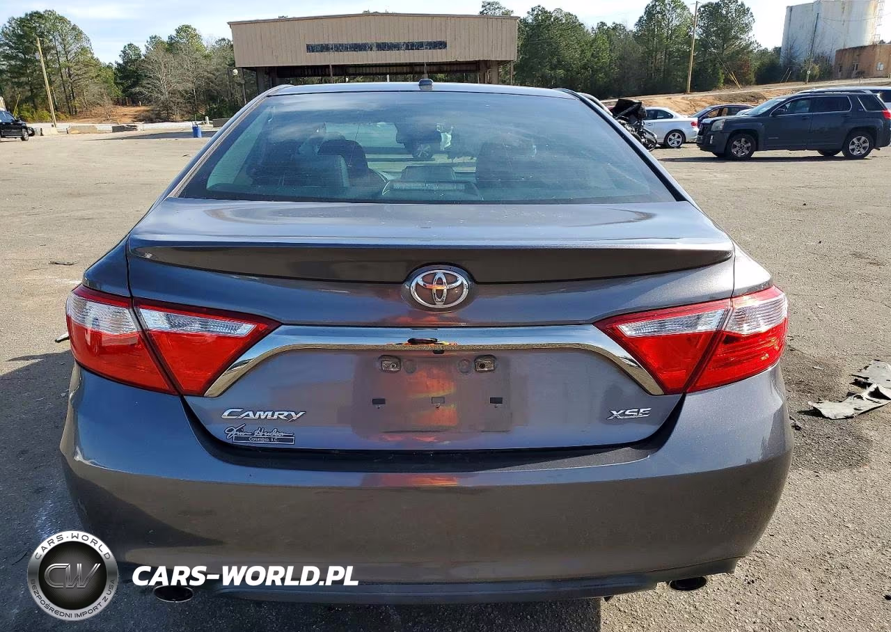 2015 Toyota Camry Xse VIN:4T1BK1FK4FU028625 - 6