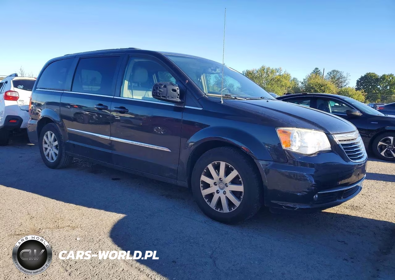 2014 Chrysler Town & Country Touring VIN:2C4RC1BG1ER409071 - 4