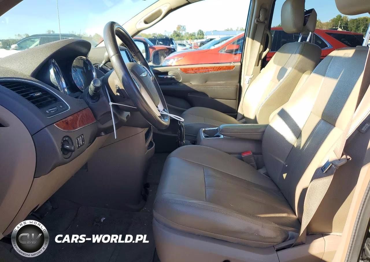 2014 Chrysler Town & Country Touring VIN:2C4RC1BG1ER409071 - 7