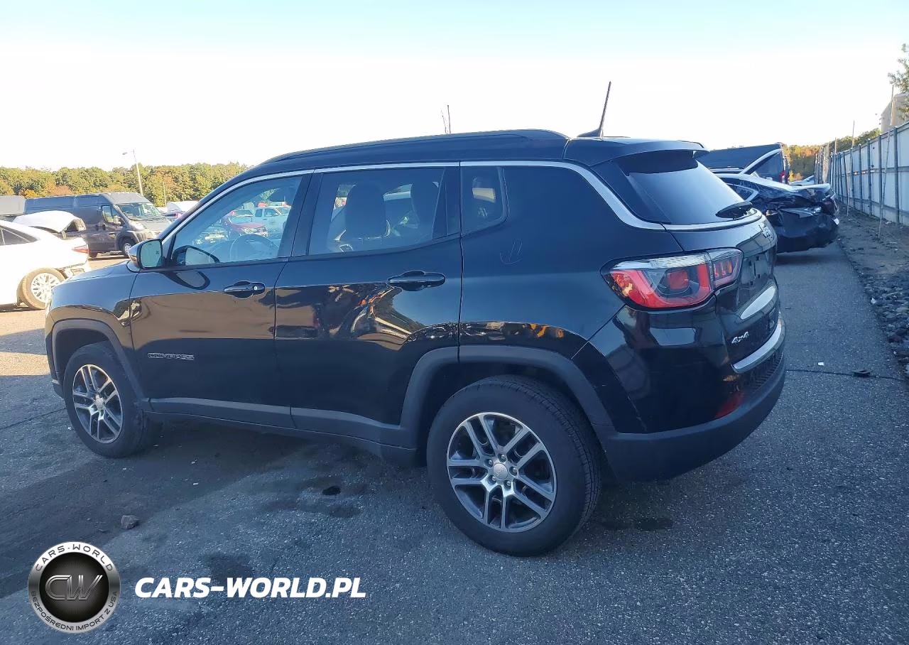 2018 Jeep Compass Latitude 4X4 VIN:3C4NJDBB3JT418534 - 2