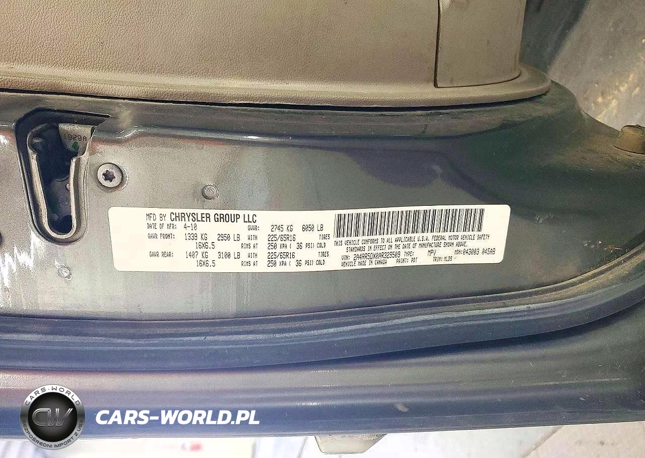 2010 Chrysler Town & Country Touring VIN:2A4RR5DX0AR329509 - 13
