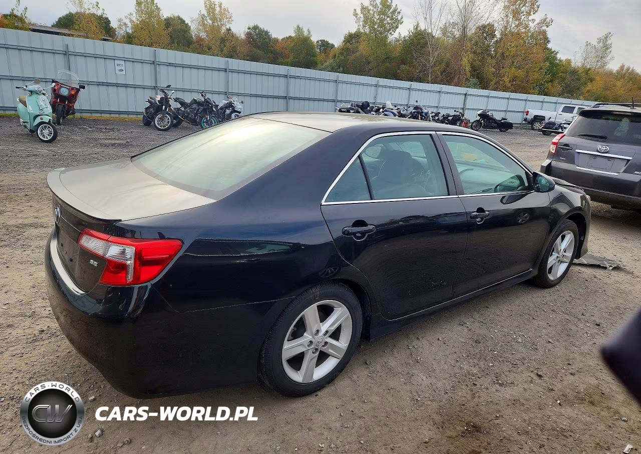 2013 Toyota Camry Se VIN:4T1BF1FK5DU298304 - 3