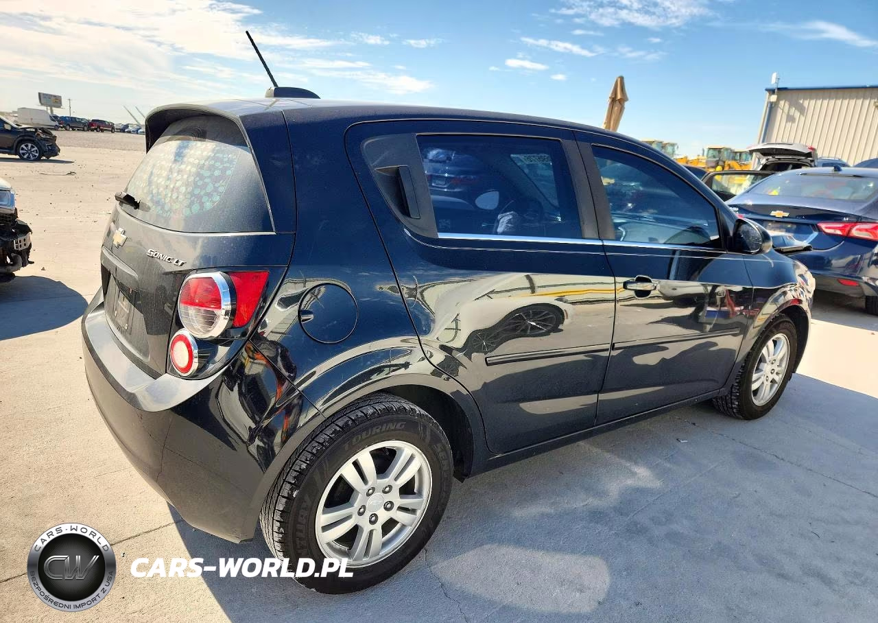 2015 Chevrolet Sonic Lt VIN:1G1JC6SH1F4181055 - 3
