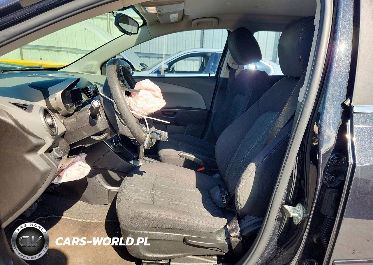 2015 Chevrolet Sonic Lt VIN:1G1JC6SH1F4181055 - 7