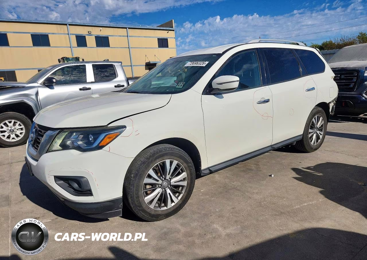2019 Nissan Pathfinder Sv