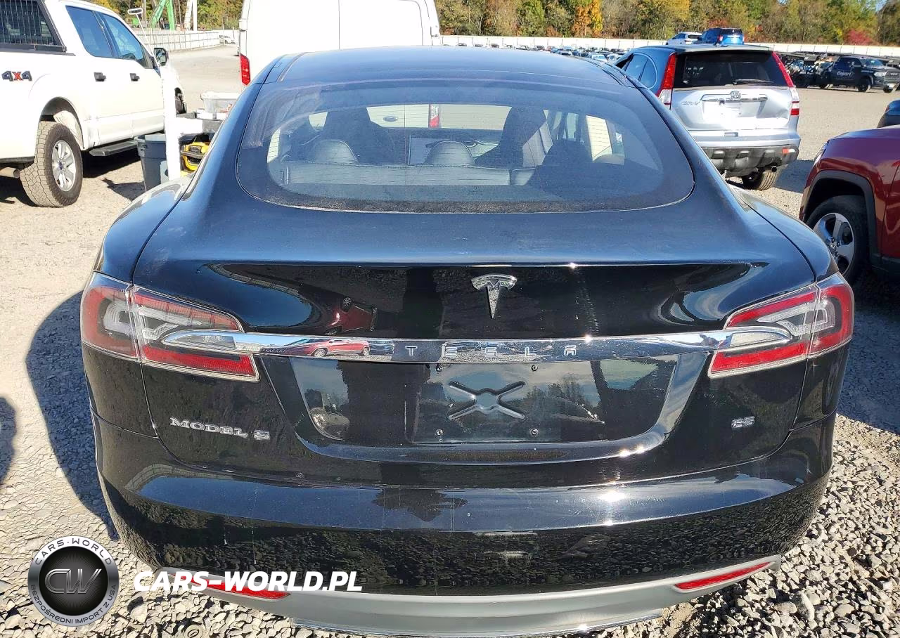 2013 Tesla Model S VIN:5YJSA1CN6DFP22065 - 6