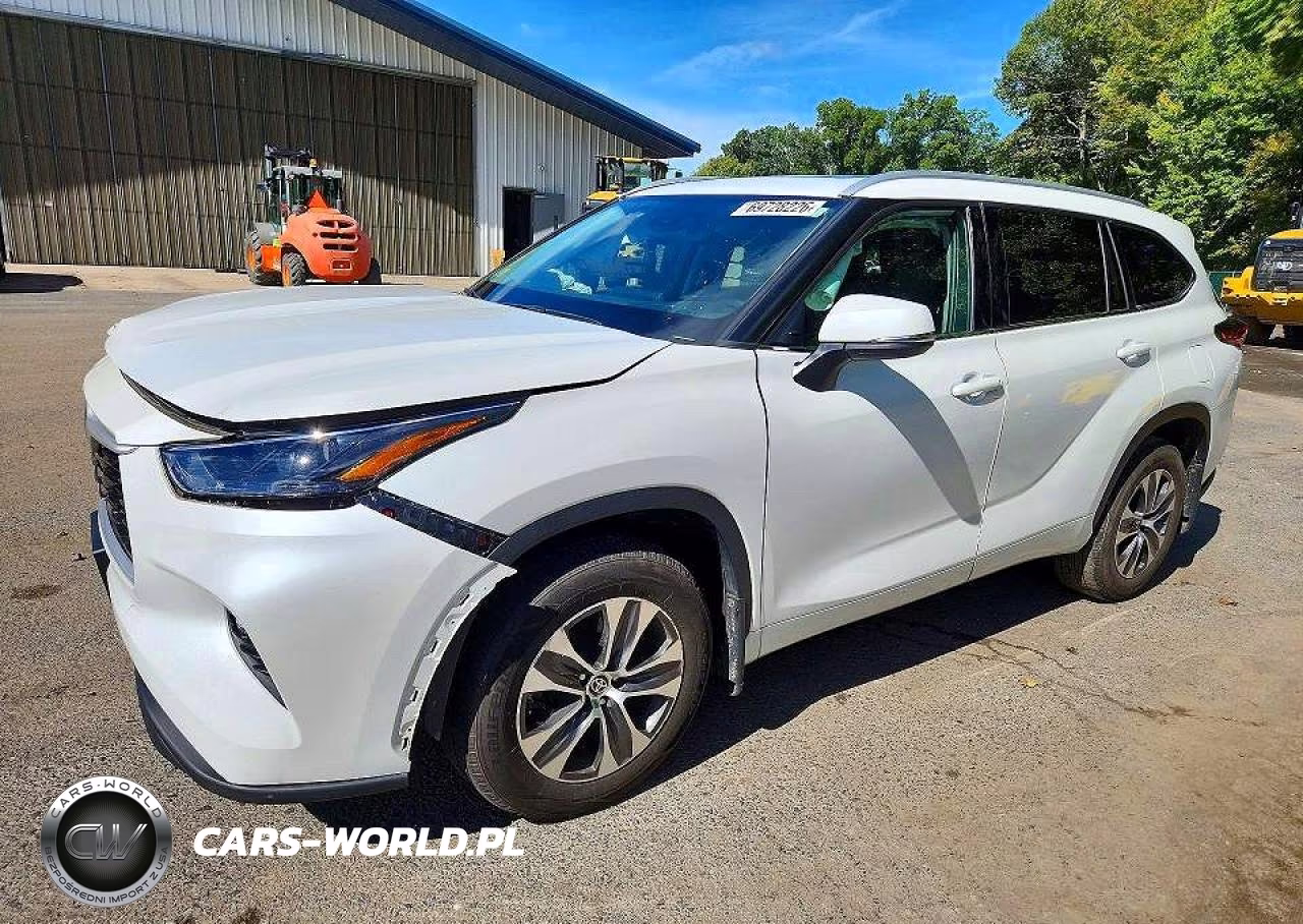 2022 Toyota Highlander Xle