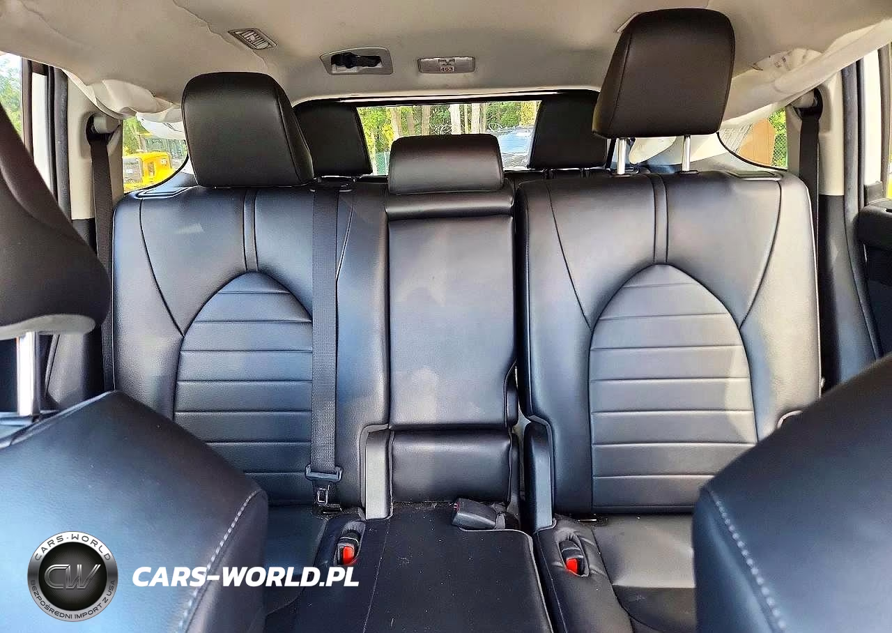 2022 Toyota Highlander Xle VIN:5TDGZRBH5NS580930 - 10