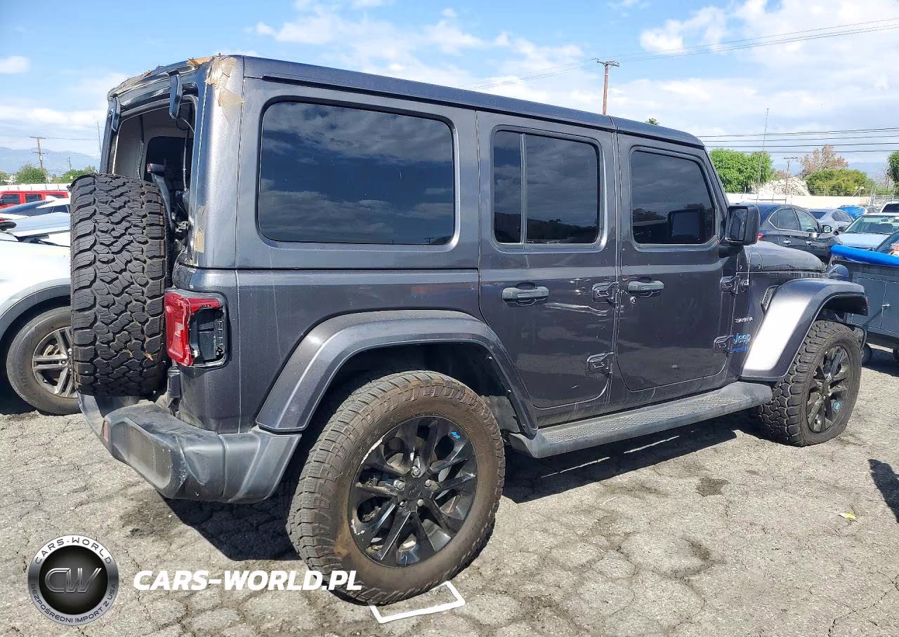 2022 Jeep Wrangler Unlimited Sahara 4Xe VIN:1C4JJXP62NW148093 - 3