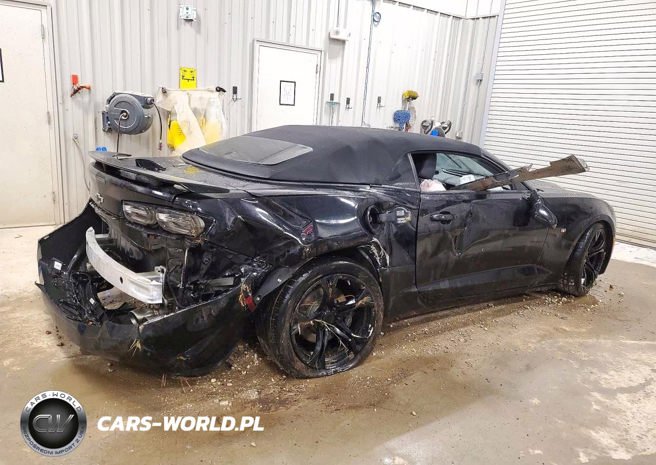 2019 Chevrolet Camaro Ss VIN:1G1FH3D72K0140946 - 3