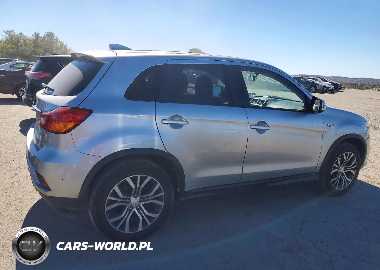 2018 Mitsubishi Outlander Sport Es VIN:JA4AP3AU3JU003496 - 3