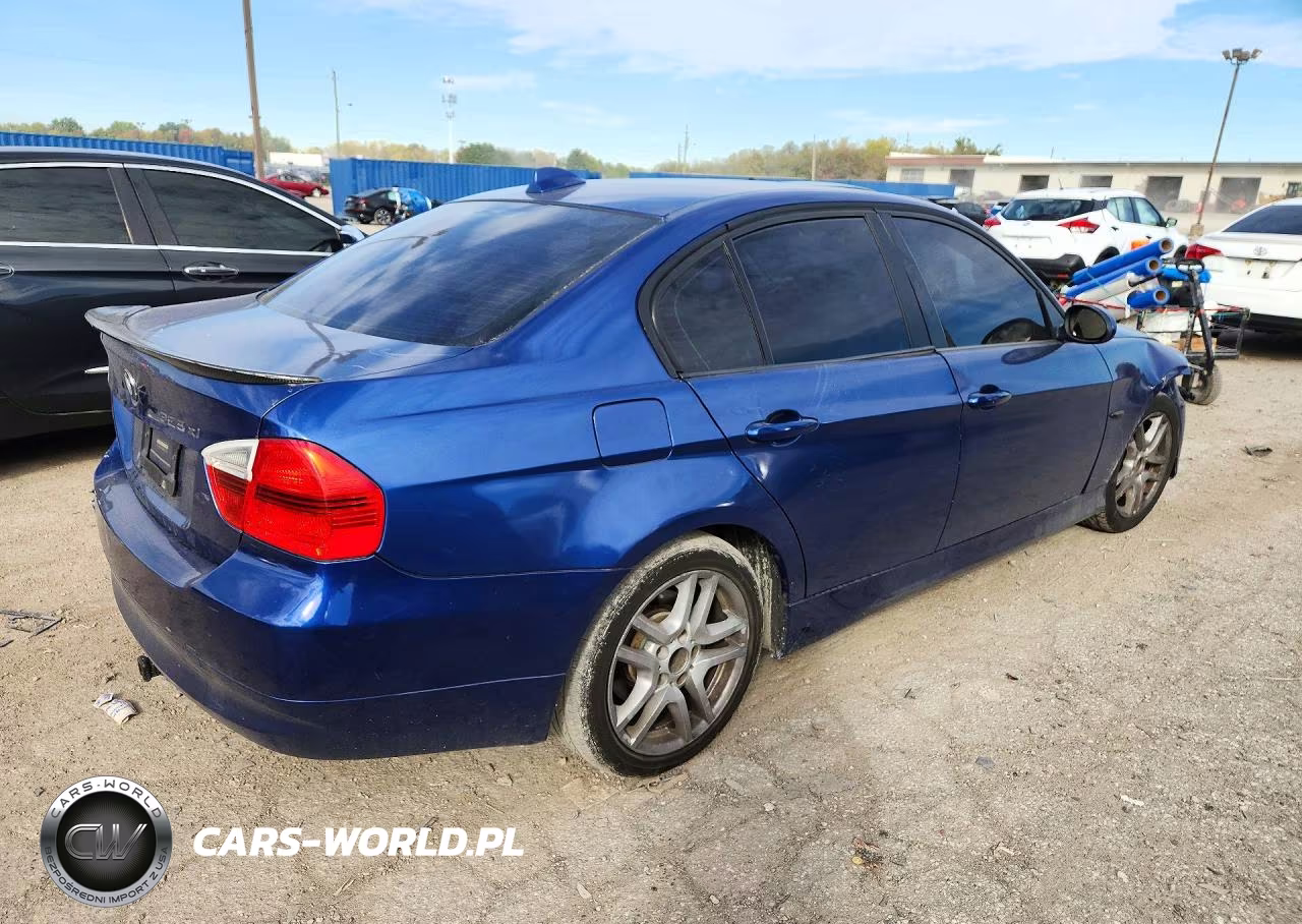 2007 BMW 328 Xi VIN:WBAVC93557K035024 - 3