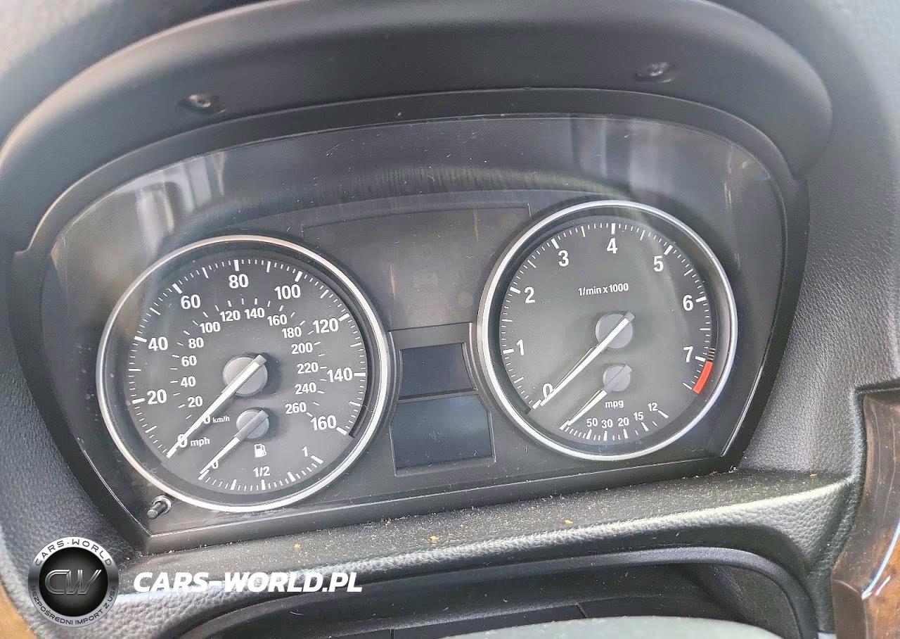 2007 BMW 328 Xi VIN:WBAVC93557K035024 - 9