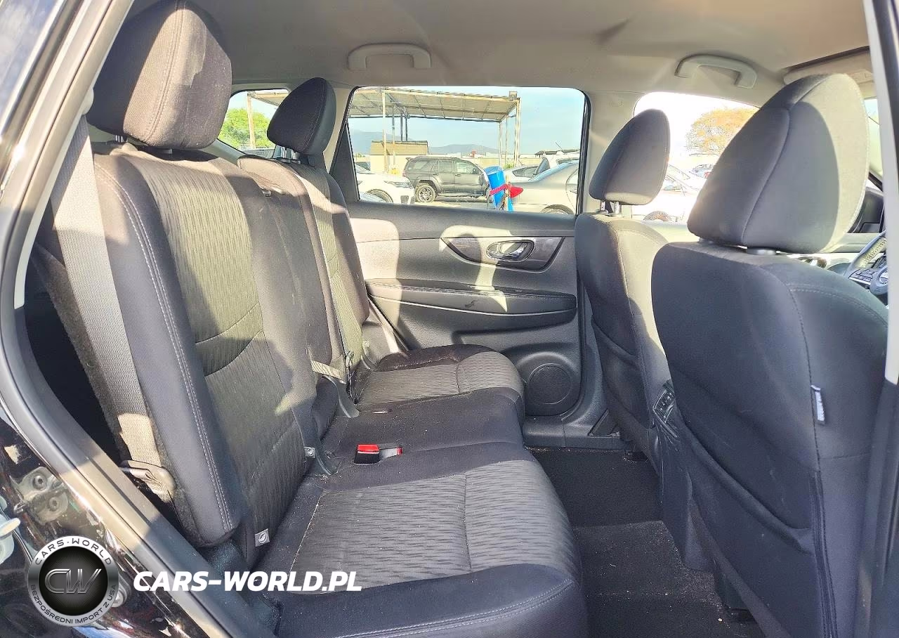 2018 Nissan Rogue Sv VIN:5N1AT2MT8JC832693 - 10